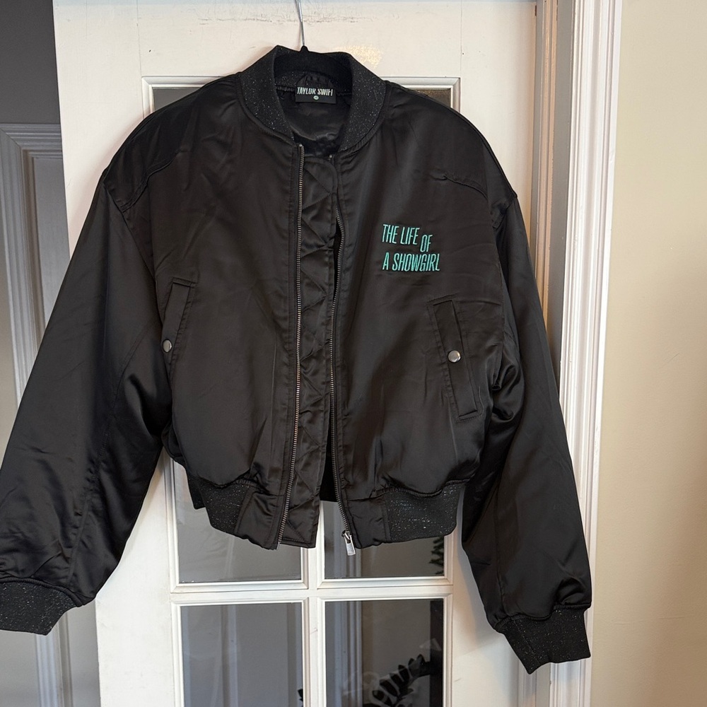 Taylor Swift Black Puffer the Life of a Showgirl xs NWOT